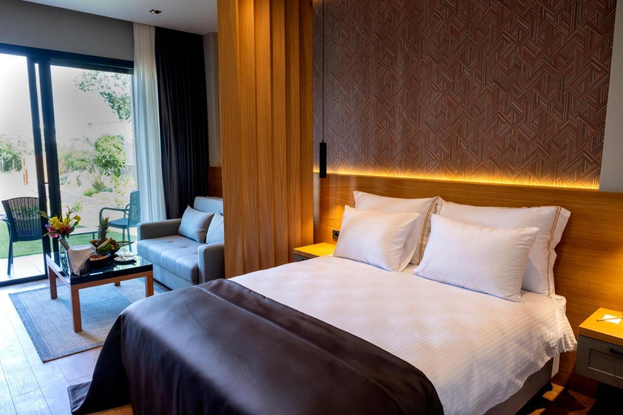 Celeste Bella Luxury Hotel & Spa Ortakent Bagian luar foto