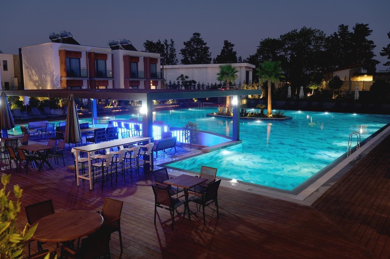 Celeste Bella Luxury Hotel & Spa Ortakent Bagian luar foto