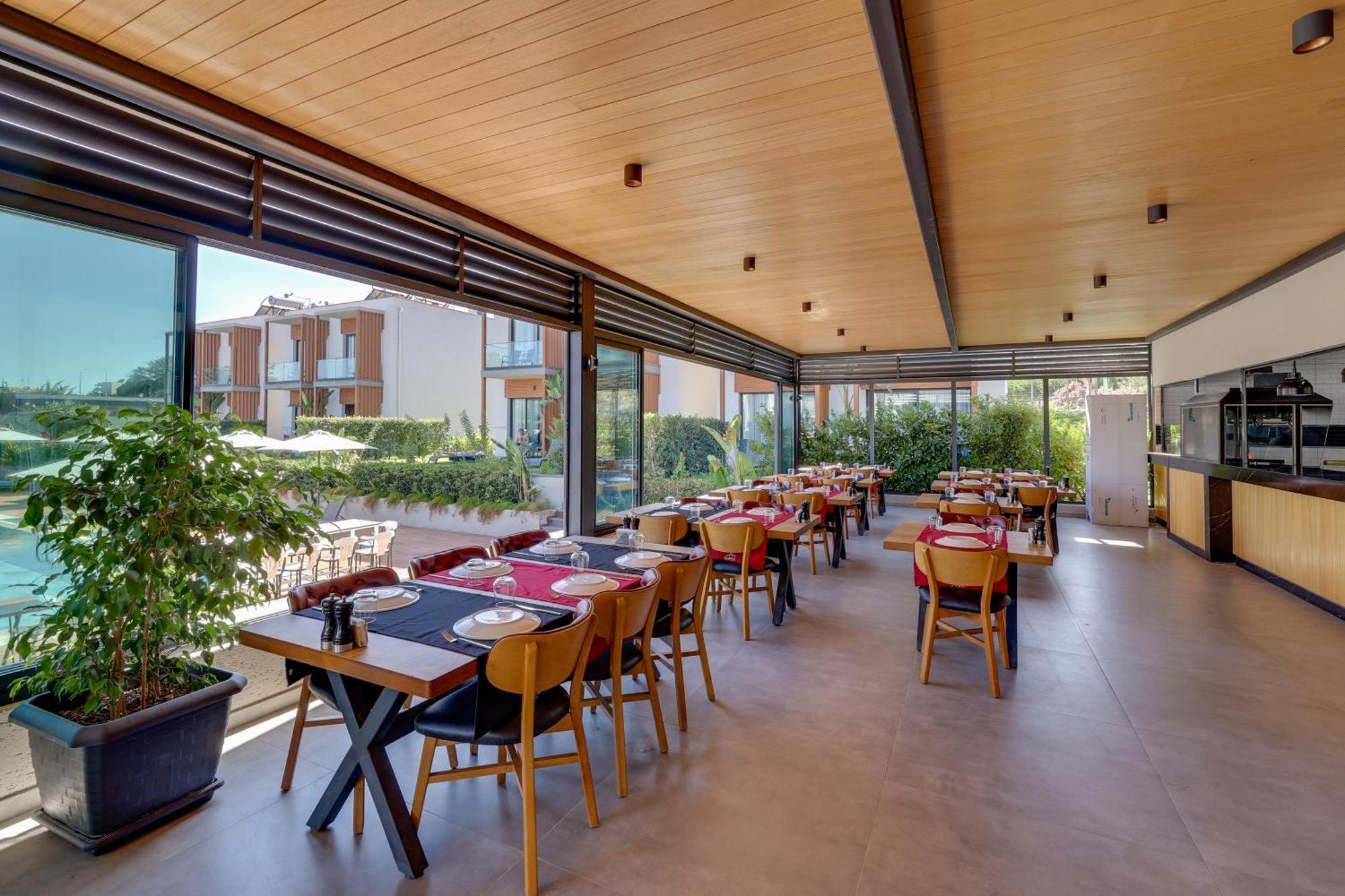 Celeste Bella Luxury Hotel & Spa Ortakent Bagian luar foto