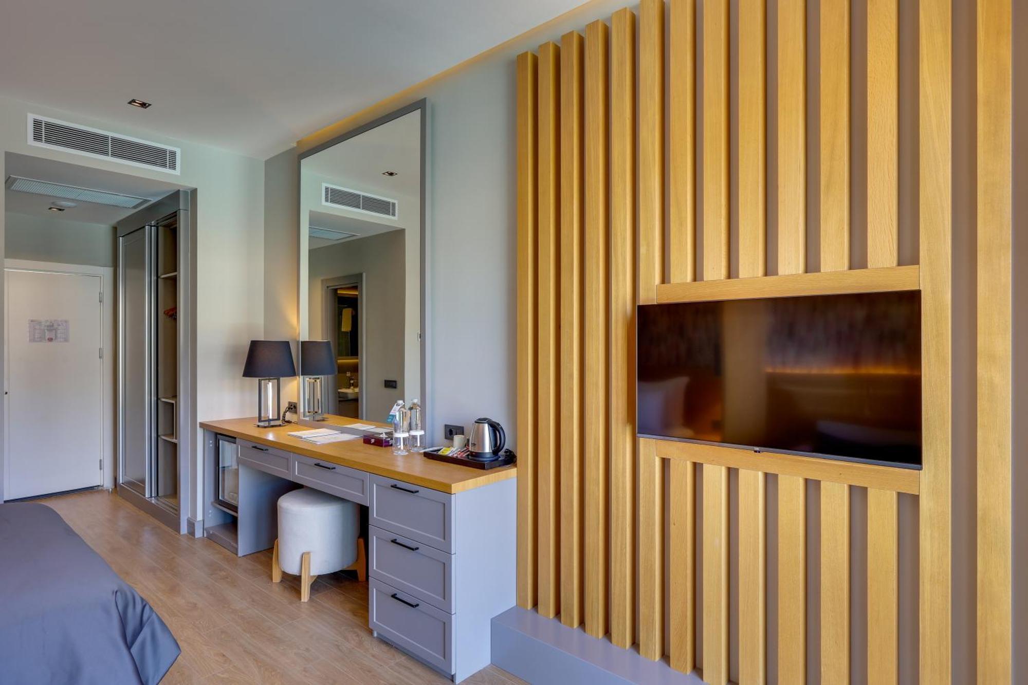 Celeste Bella Luxury Hotel & Spa Ortakent Bagian luar foto