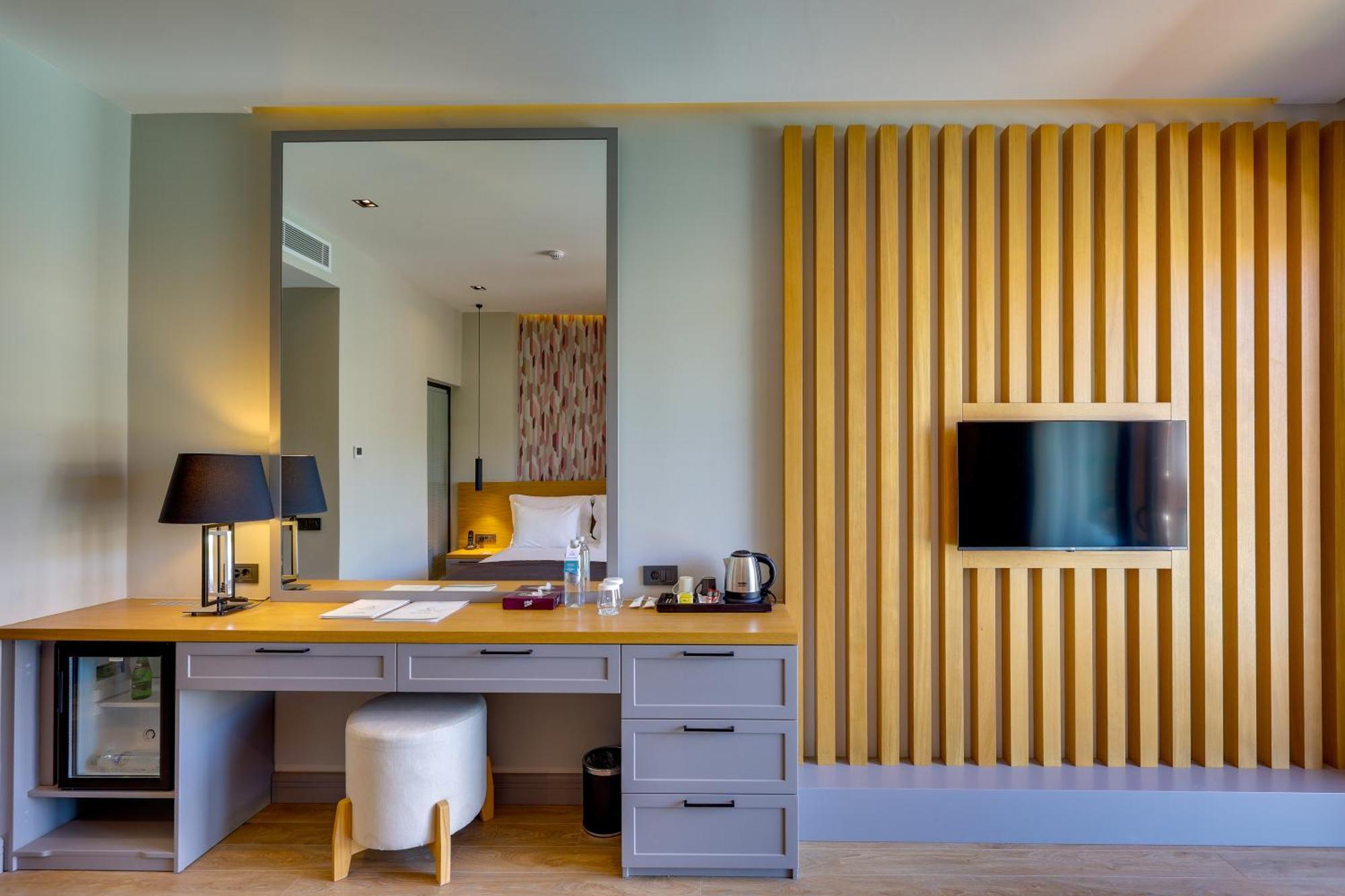 Celeste Bella Luxury Hotel & Spa Ortakent Bagian luar foto